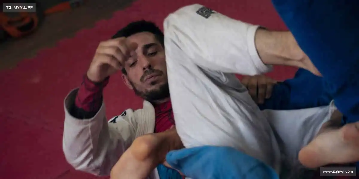 雷火电竞——🎳保龄球道,全中喝彩!